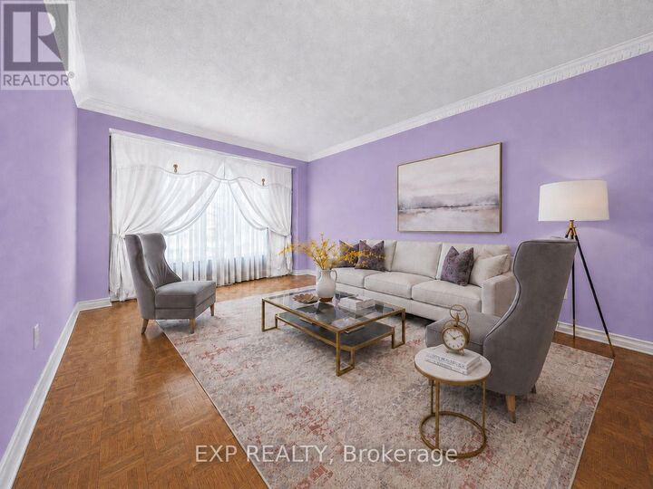 Property Photo:  19 Springbrook Drive  ON L4B 3R9 