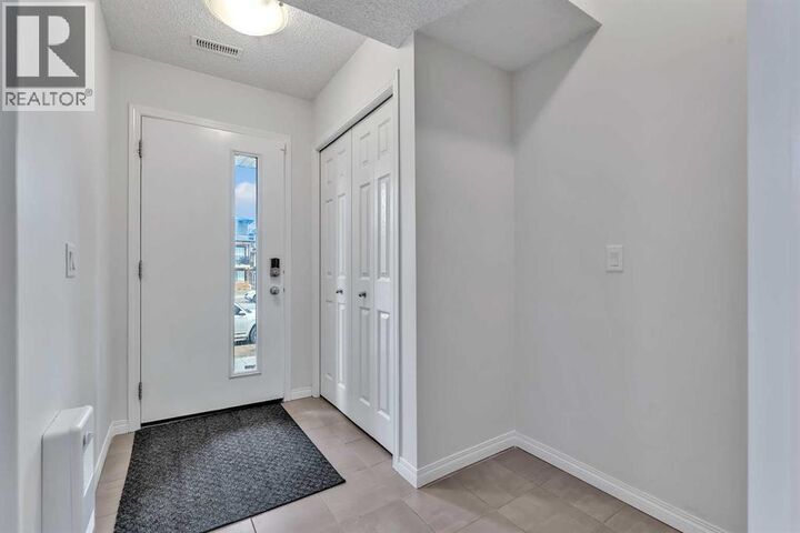 Property Photo:  569 Savanna Boulevard Northeast  AB T3J 0X3 
