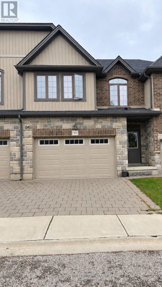 Property Photo:  2040 Shore Road 90  ON N6K 0G3 