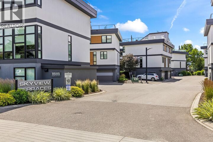 Property Photo:  1515 Highland Drive North 20  BC V1Y 0C9 