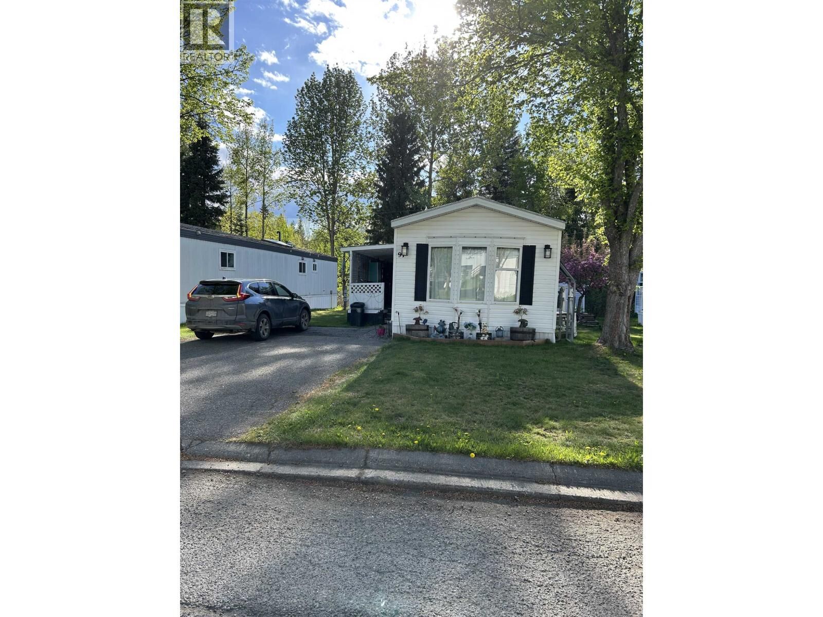 Property Photo: 1000 Inverness Road 97 BC V2K 4L9