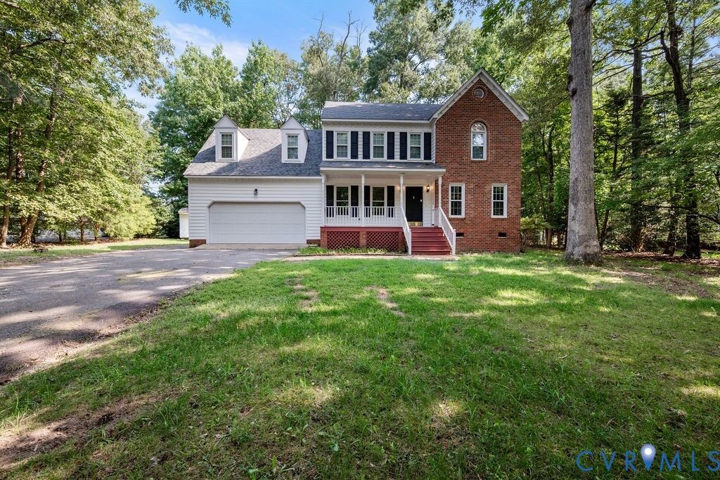Property Photo: 13624 Thornhill Place VA 23836
