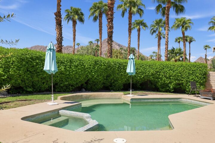 Property Photo:  49185 Balada Court  CA 92253 