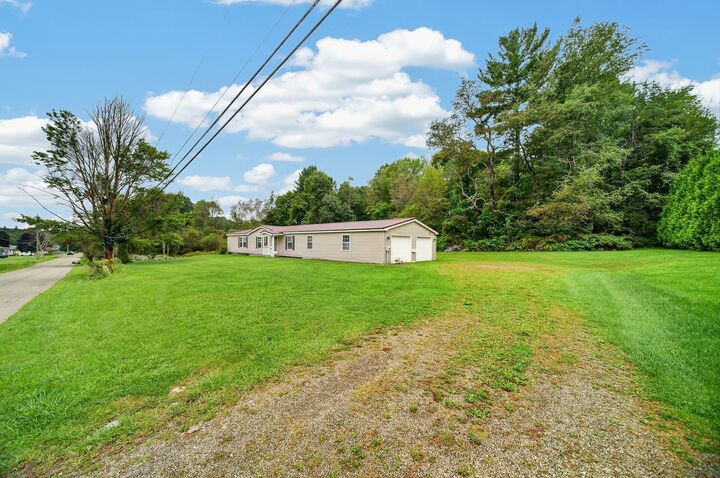 Property Photo:  32 Murray Street  PA 16438 