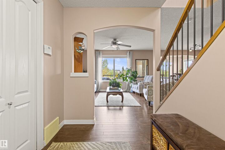Property Photo:  5214 205 Street NW  AB T6M 2Y6 