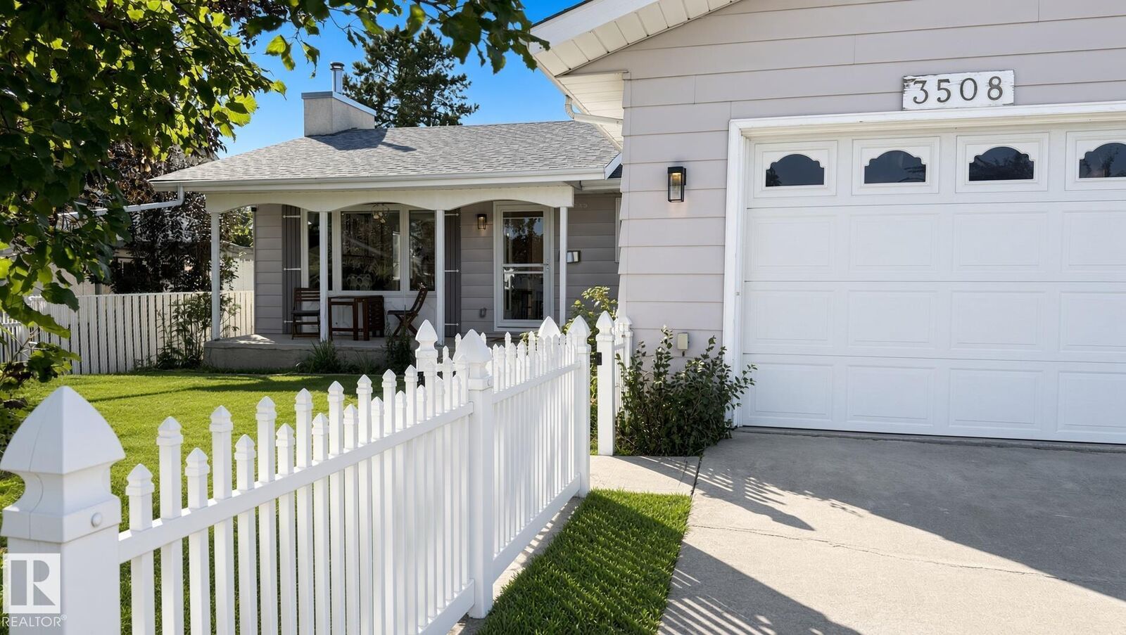 Property Photo: 3508 106A Street NW AB T6J 1A8