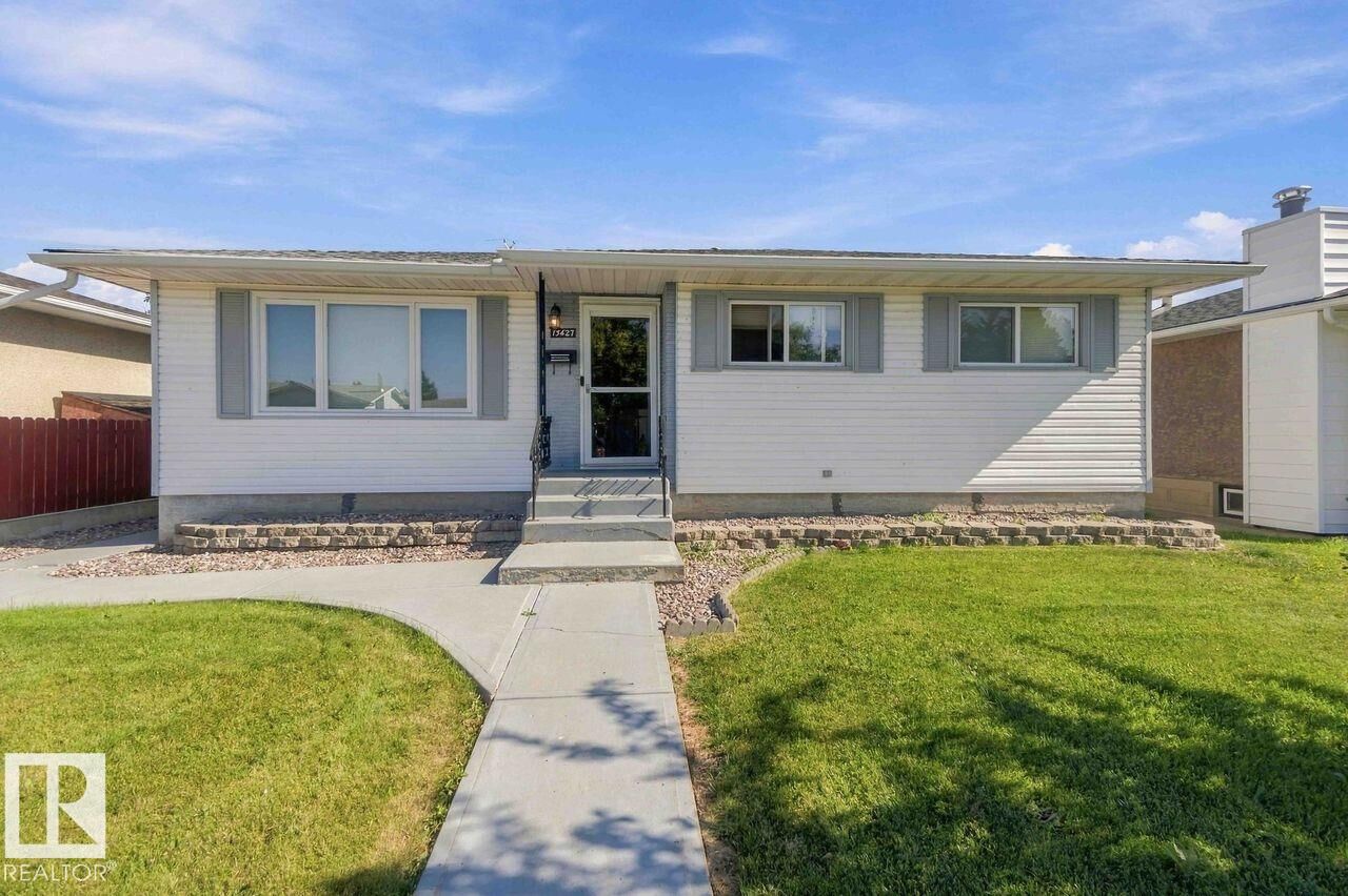 Property Photo:  13427 83 Street NW  AB T5E 2W9 