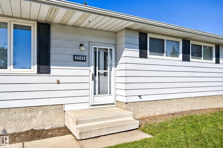 Property Photo:  5244 52 Street  AB T9E 5P6 