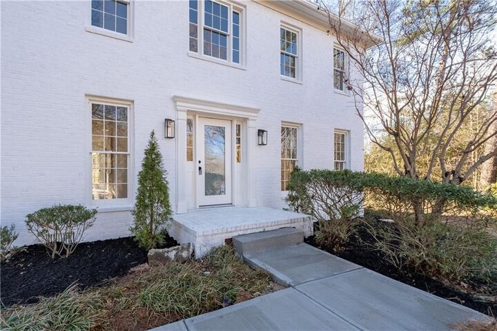 Property Photo: 2360 Milstead Circle NE GA 30066