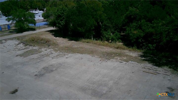 Property Photo: 112 S 38th Street TX 76543
