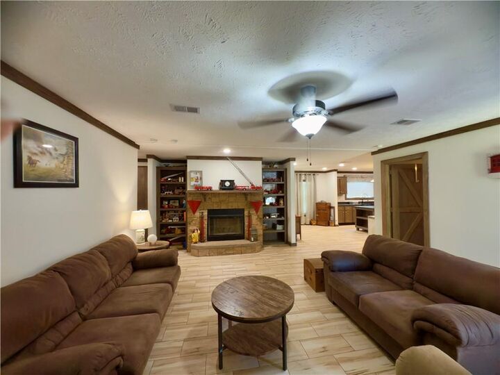 Property Photo:  1205 Steen Loop  LA 71342 