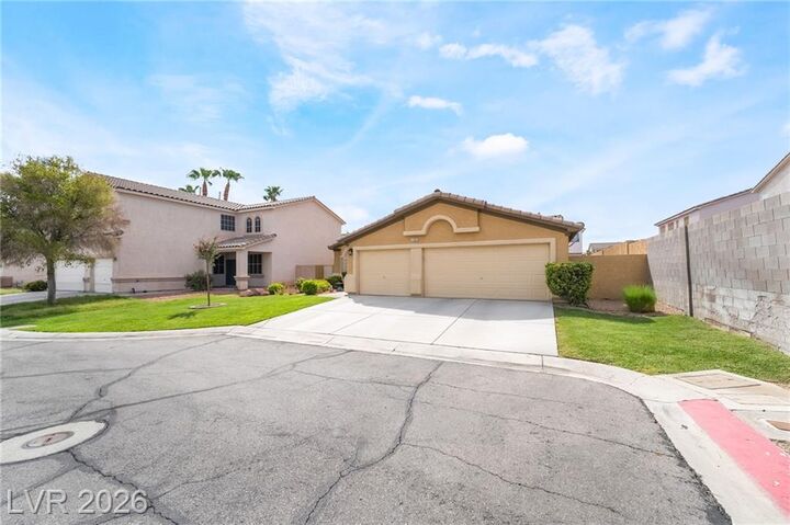 Property Photo: 1165 Jewel Weed Court NV 89123