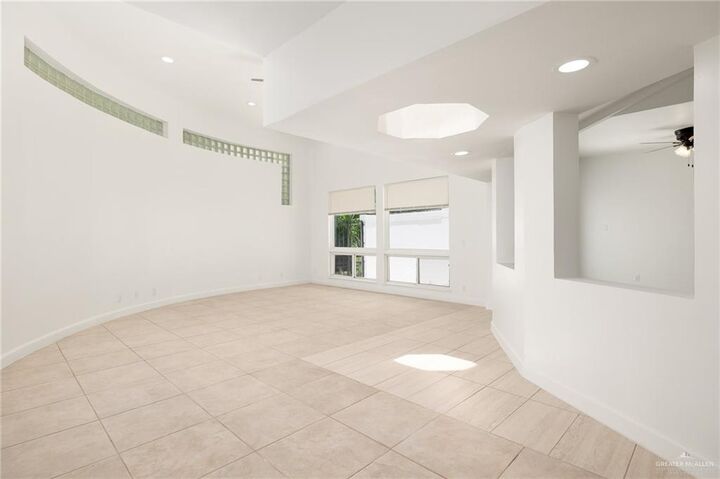 Property Photo:  112 W Shasta Avenue  TX 78504 