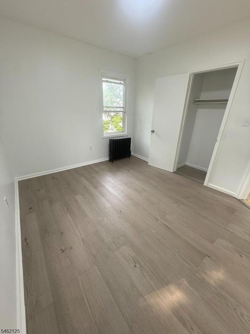 Property Photo:  229 Alexander St 2  NJ 07106 