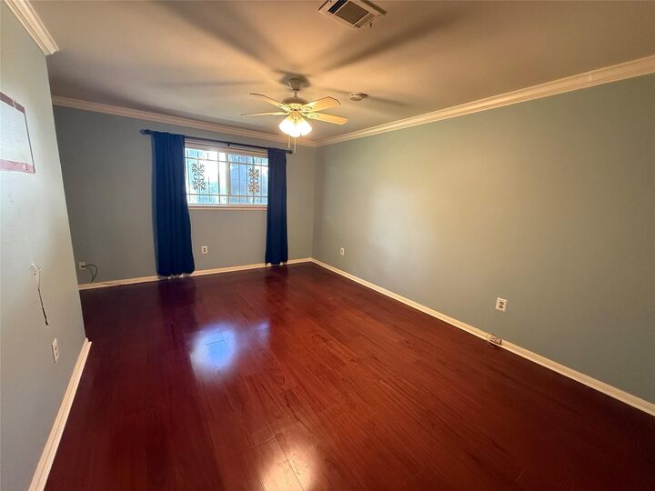Property Photo: 4915 Apollo Street TX 77018