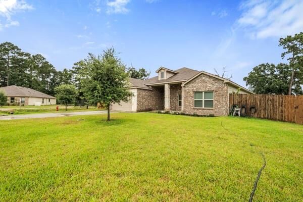 Property Photo:  9850 Hunter Springs  TX 77306 