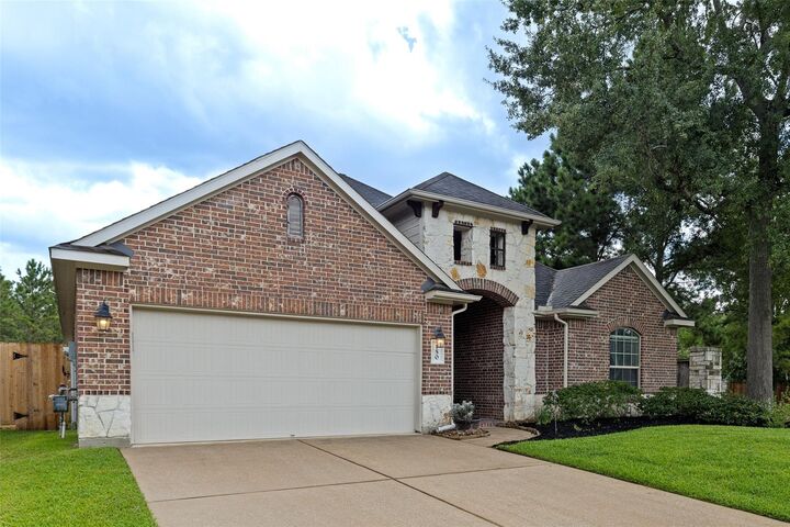 Property Photo:  150 Magnolia Grove Lane  TX 77384 