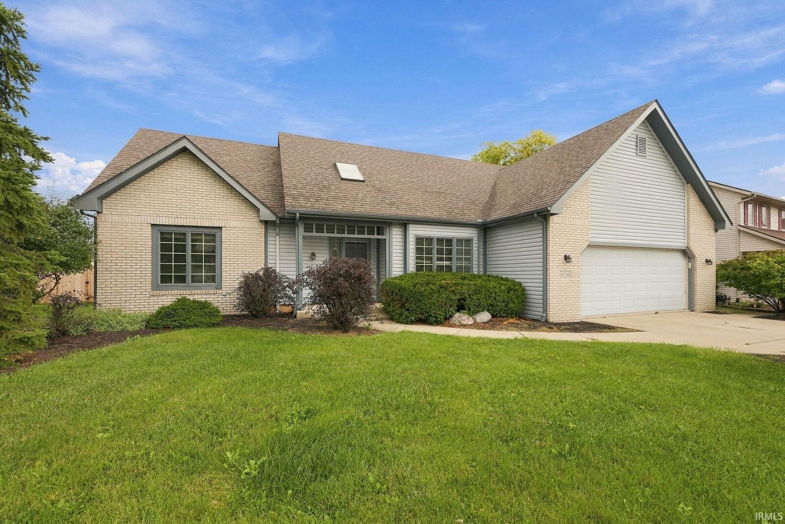 Property Photo: 9710 Red Twig Place IN 46804