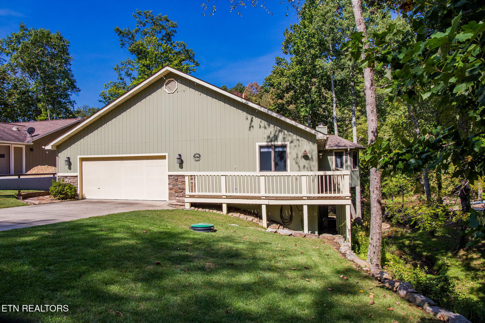 Property Photo:  193 Meadowview Drive  TN 38558 