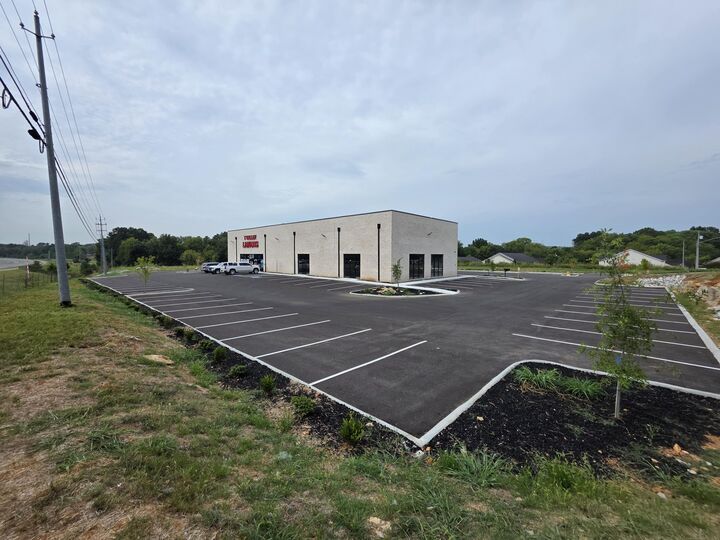Property Photo: 2362 Thames Valley Way KY 42101