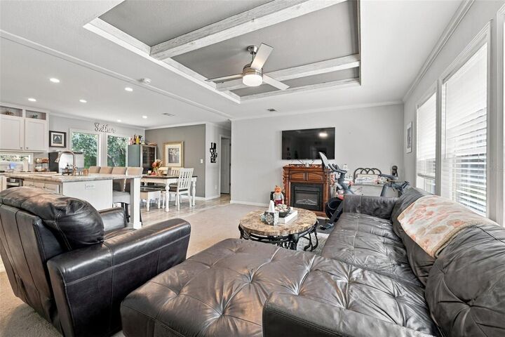 Property Photo:  15247 Loma Avenue  FL 34610 