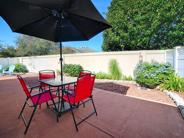 Property Photo:  484 Aintree Lane  FL 32162 
