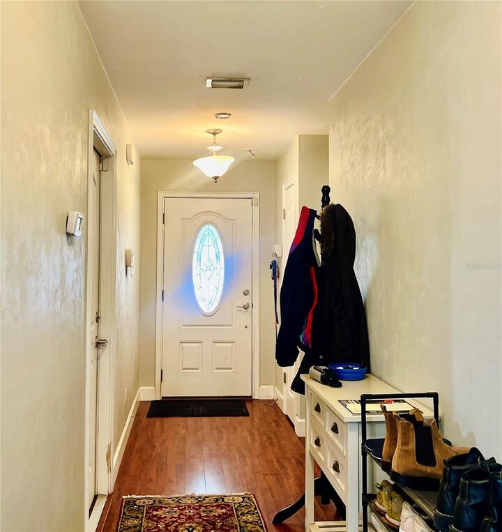 Property Photo: 1714 NW 9th Street FL 32609