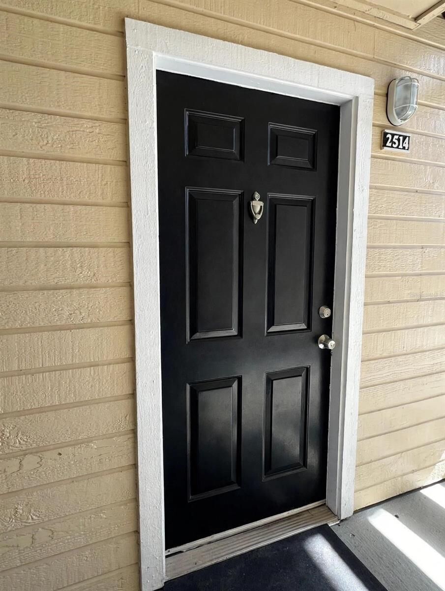Property Photo:  1031 South Hiawassee Road 2514  FL 32835 