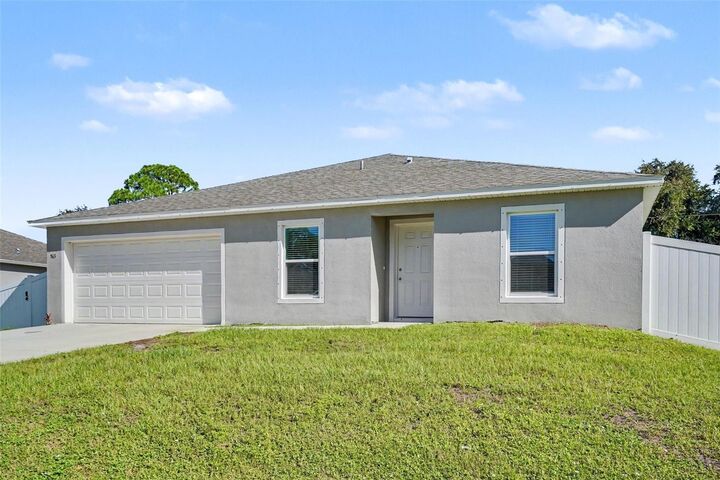 Property Photo: 563 Gallagher Street SW FL 32908