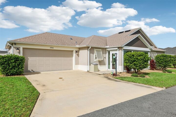 Property Photo: 2940 Gulley Lane 116 FL 32163