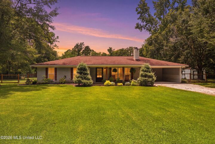 Property Photo:  8801 Dixie Street  MS 39564 