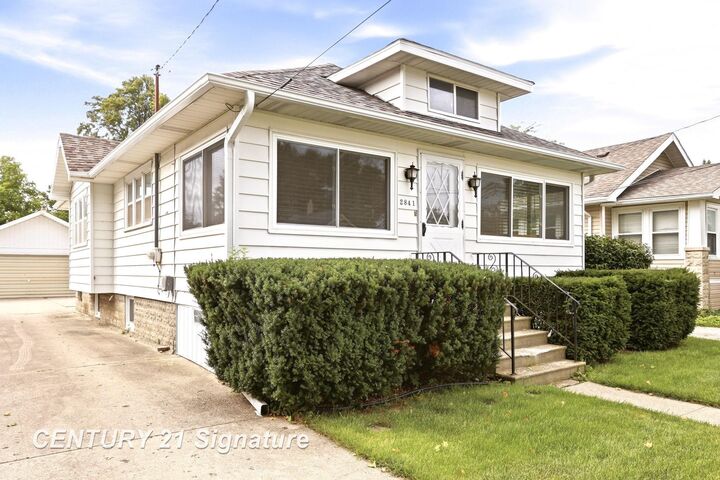 Property Photo: 2841 Cooper Avenue MI 48602