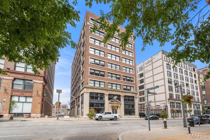 Property Photo:  1619 Washington Avenue 204  MO 63103 