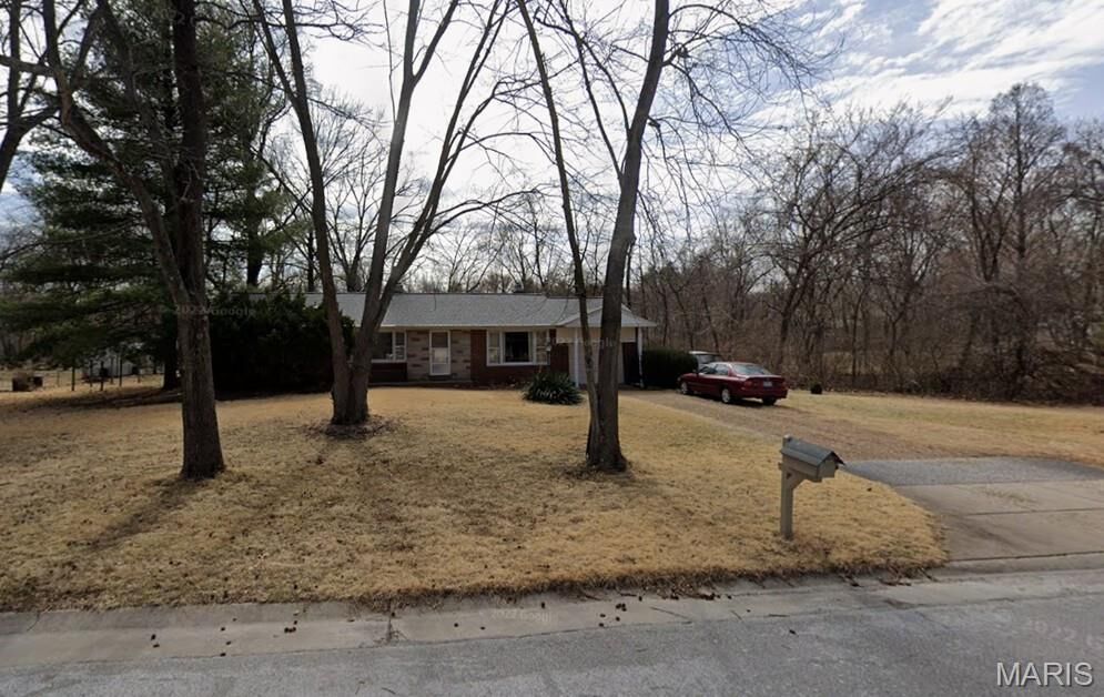 Property Photo:  444 Essen Lane  MO 63021 