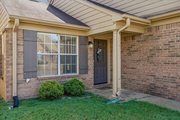 Property Photo:  7033 S Wynne Ridge Dr  TN 38016 