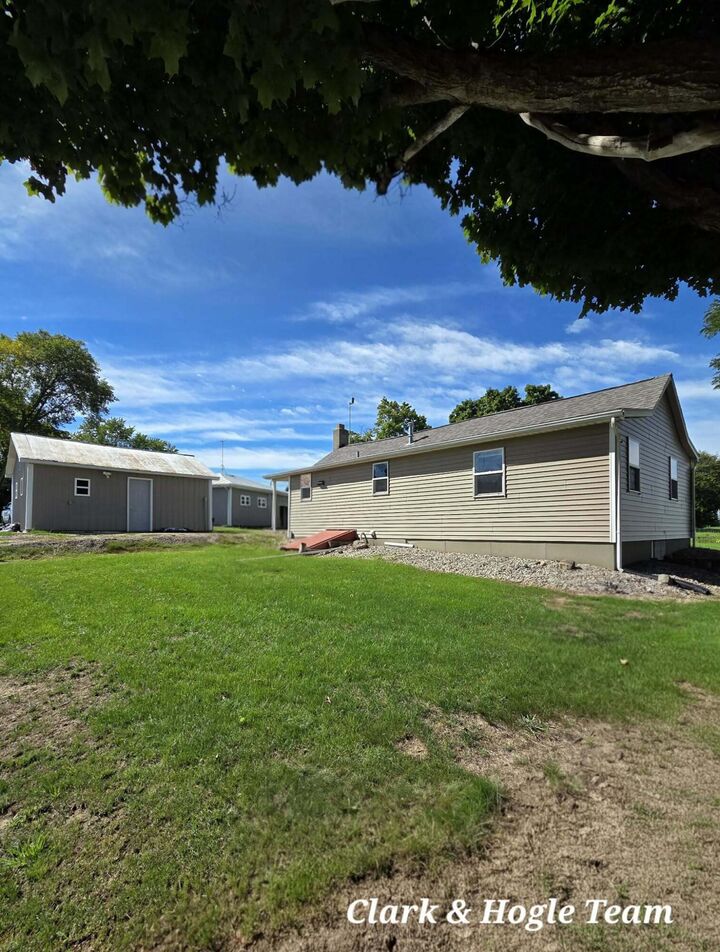 Property Photo:  2983 Divine Highway  MI 48851 