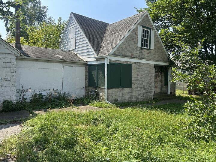 Property Photo:  241 W Sibley Boulevard  IL 60473 