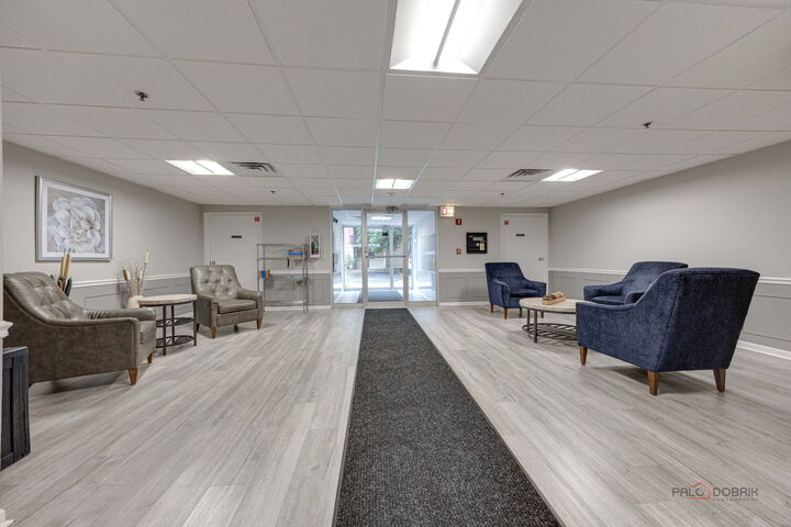 Property Photo:  1470 Jefferson Street 204  IL 60016 