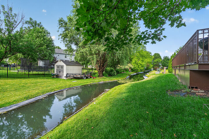 Property Photo:  24218 Apple Creek Lane  IL 60586 