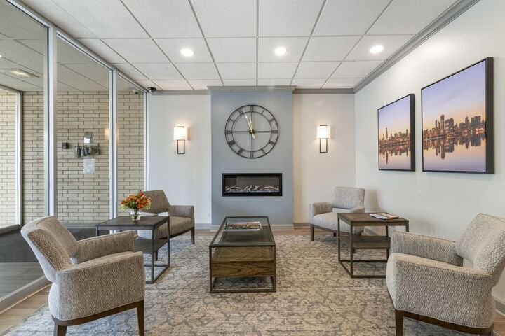 Property Photo: 141 N La Grange Road 1003 IL 60525