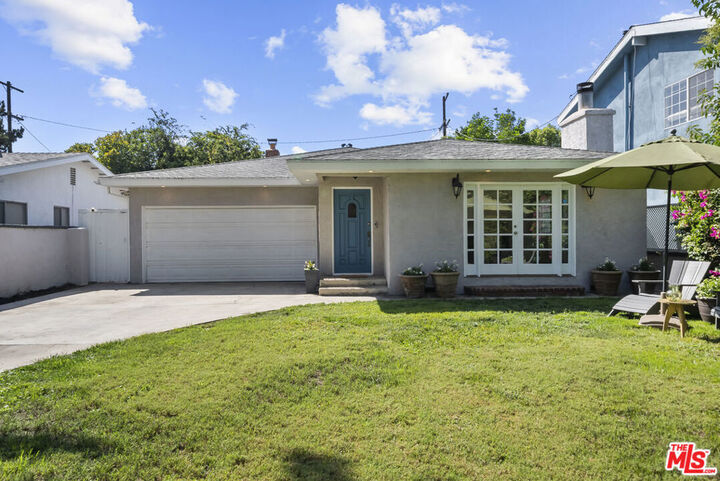 Property Photo:  4311 Laurelgrove Avenue  CA 91604 