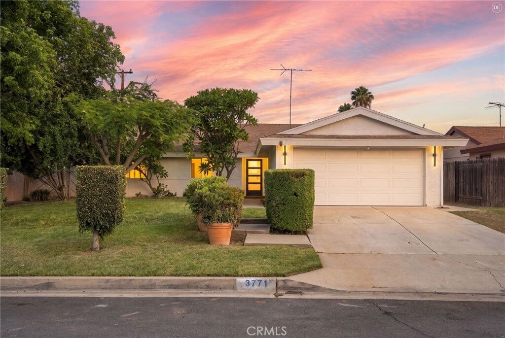 Property Photo:  3771 Briarvale  CA 92879 