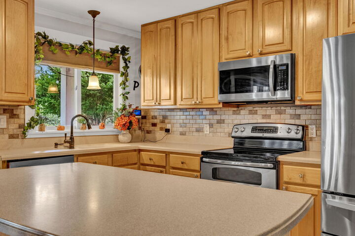 Property Photo: 15 Buck Ridge Drive ME 04917