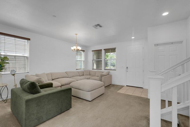 Property Photo: 258 Columbus Drive CA 95337