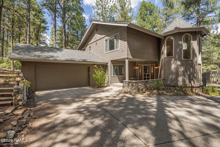 Property Photo: 5779 Griffiths Spring AZ 86005