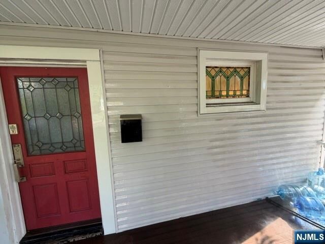 Property Photo:  172 Godwin Avenue  NJ 07481 