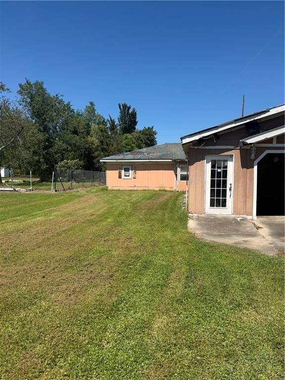 Property Photo:  124 Mason Lane  LA 70068 
