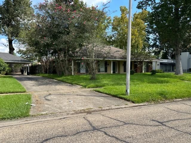 Property Photo:  16175 Shenandoah Avenue  LA 70817 