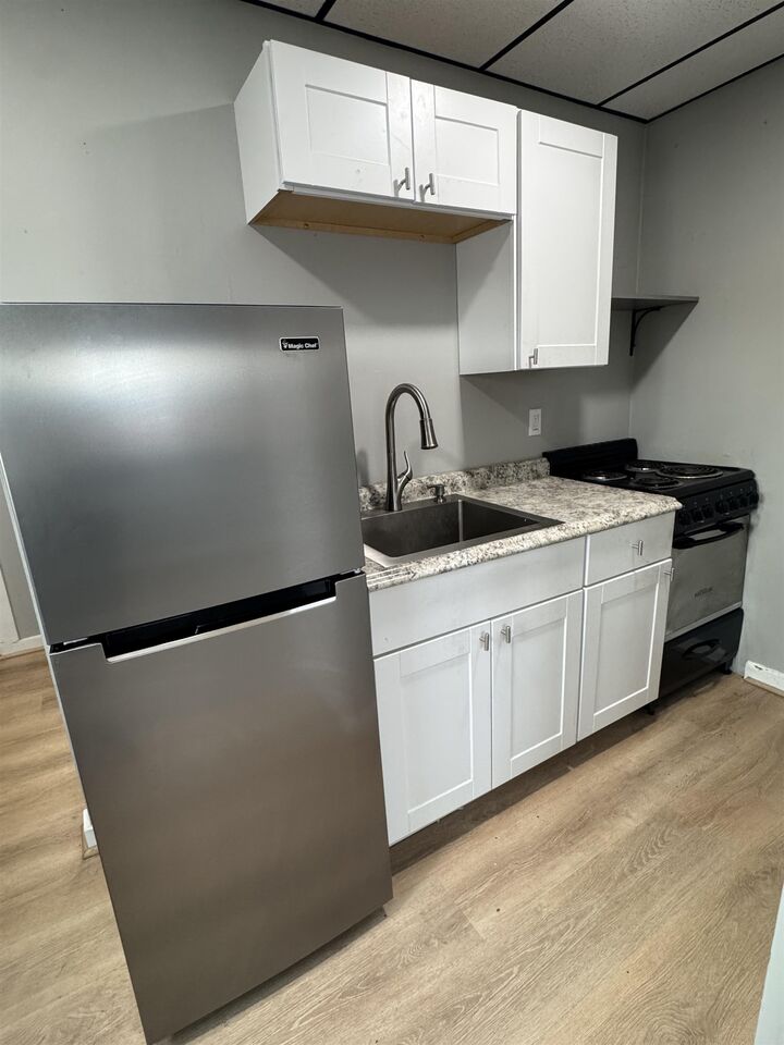 Property Photo:  10-12 Vernon Street  NH 03431 