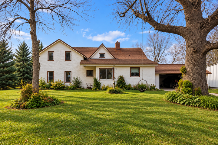 Property Photo: 13051 Giefer Avenue MN 55057